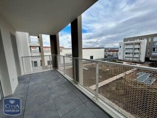  Appartement à louer 3 pièces 67 m²