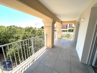  Appartement à louer 4 pièces 87 m²