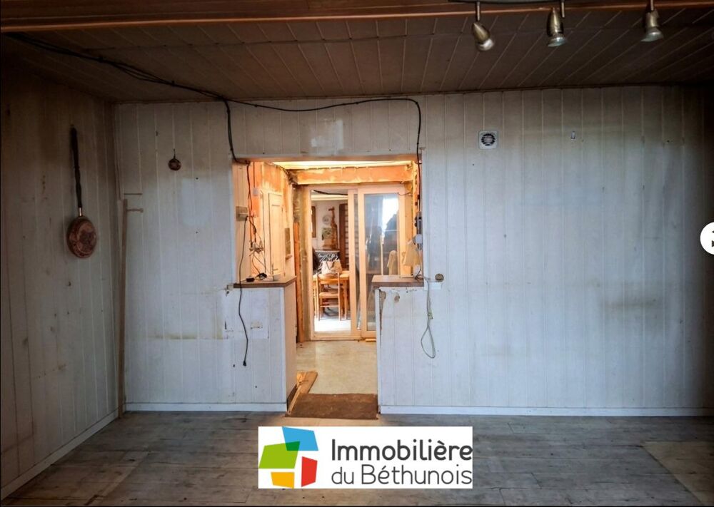 MAISON A RENOVER - FOUQUEREUIL - ENORME POTENTIEL.CE BIE....
