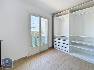  Appartement à louer 5 pièces 90 m²