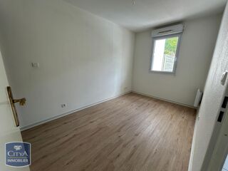  Appartement à louer 2 pièces 36 m²