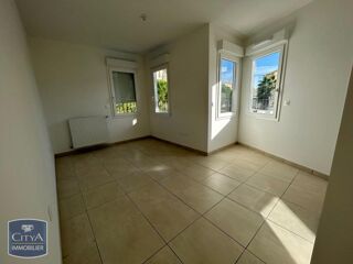  Appartement à louer 3 pièces 62 m²