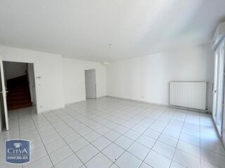  Maison à louer 4 pièces 80 m²