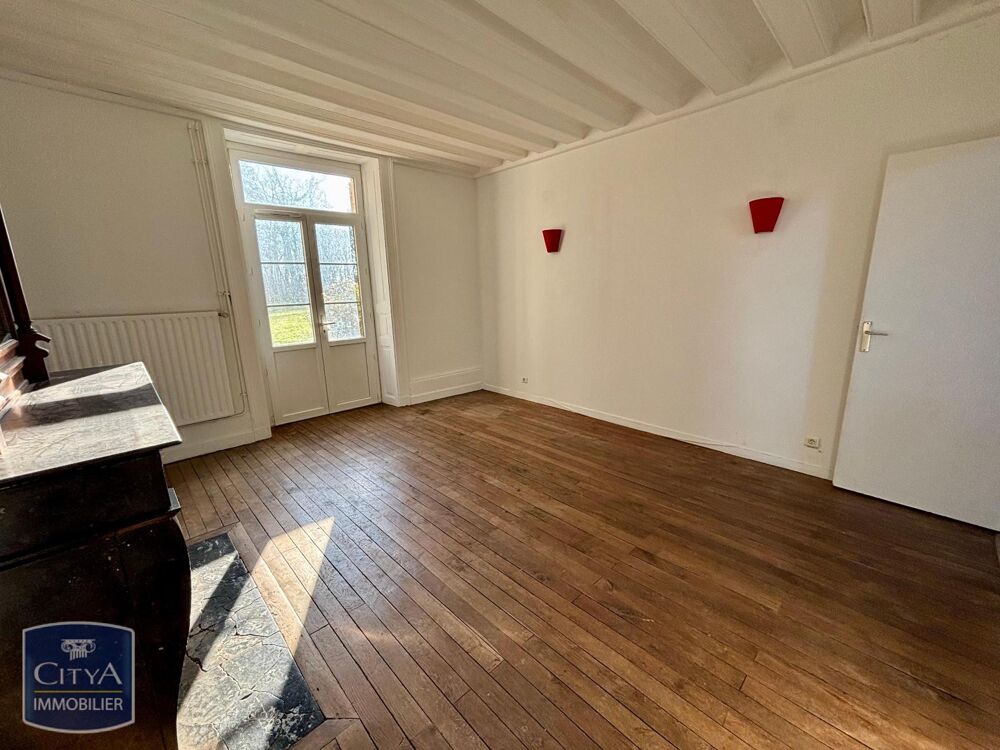 location Maison - 6 pièce(s) - 157 m² Montierchaume (36130)