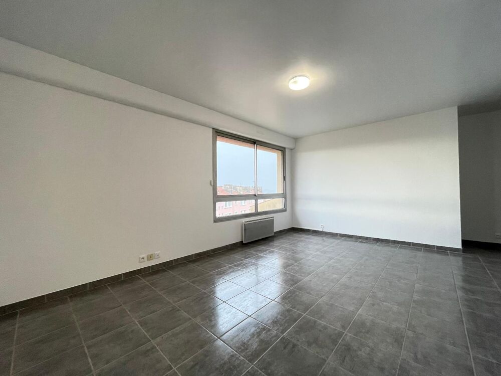 location Appartement - 2 pièce(s) - 44 m² Aubenas (07200)