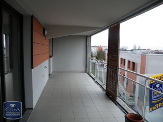  Appartement � louer 4 pi�ces 104 m�