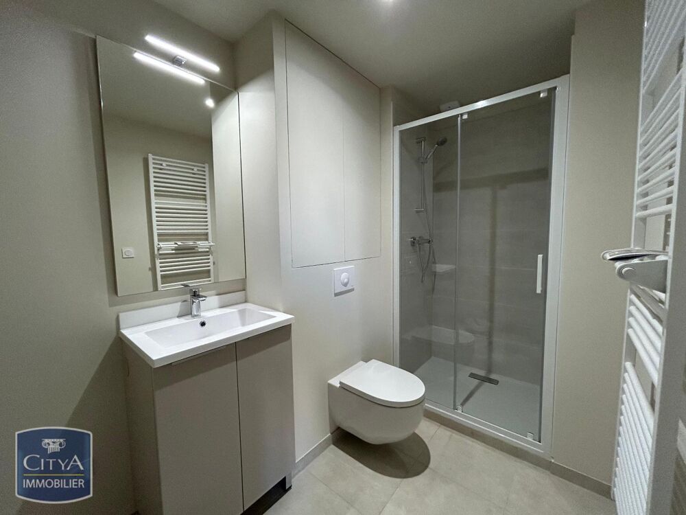 location Appartement - 1 pièce(s) - 33 m² Dole (39100)