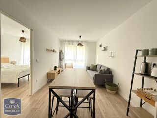  Appartement à louer 2 pièces 36 m²