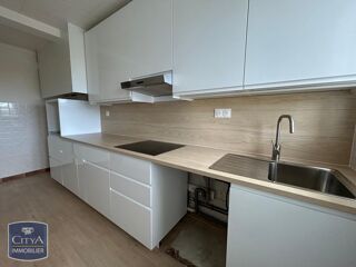  Appartement à louer 3 pièces 75 m²