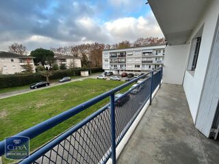  Appartement à louer 3 pièces 55 m²
