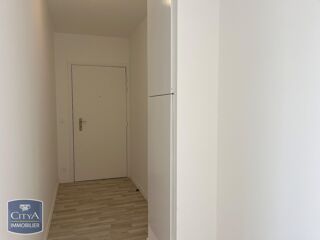  Appartement à louer 3 pièces 60 m²