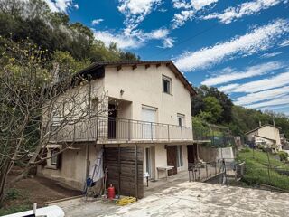  Maison  vendre 9 pices 160 m