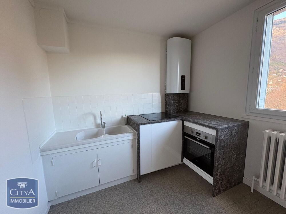 À LOUER : Appartement de type 2P+C secteur de l'Ile Vert....