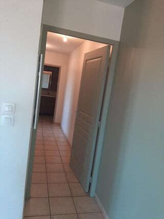  Appartement  louer 3 pices 80 m