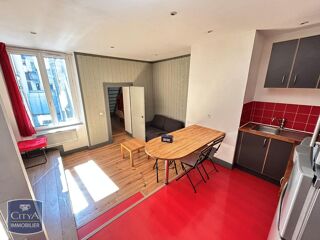  Appartement à louer 2 pièces 33 m²