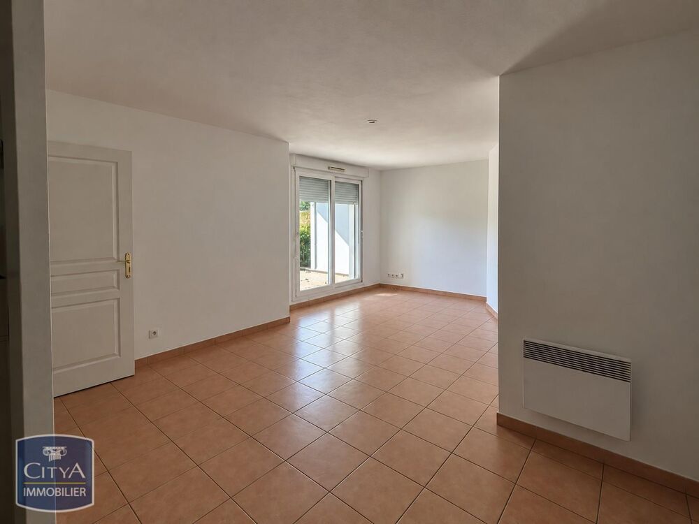 location Appartement - 3 pièce(s) - 64 m² Miramas (13140)