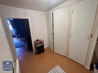  Appartement à louer 1 pièce 52 m²