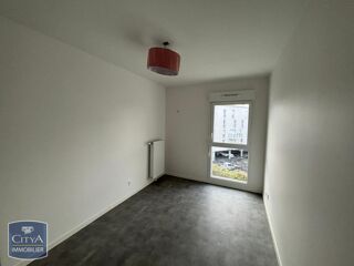  Appartement à louer 3 pièces 64 m²