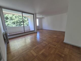  Appartement à louer 4 pièces 72 m²