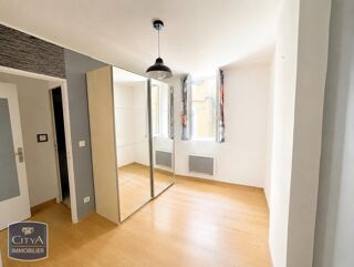  Appartement à louer 3 pièces 53 m²