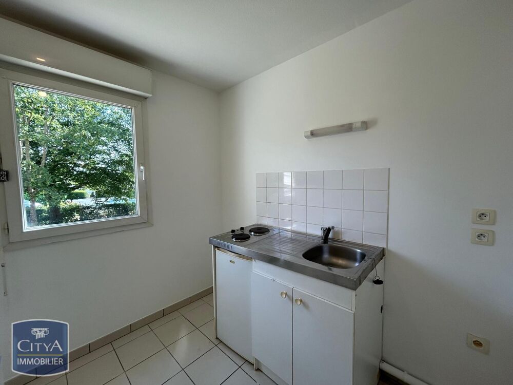 location Appartement - 2 pièce(s) - 48 m² Lisieux (14100)