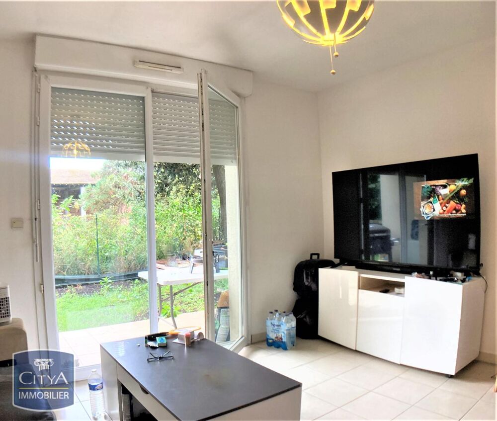 APPARTEMENT T2 AVEC TERRASSE ET JARDIN Situé dans le cha....