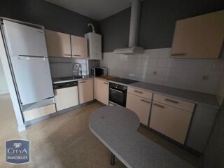  Appartement à louer 4 pièces 89 m²