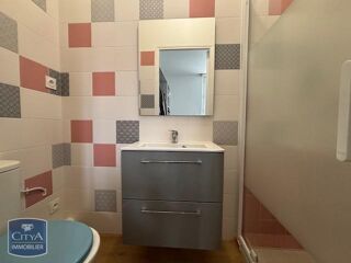  Appartement à louer 3 pièces 53 m²