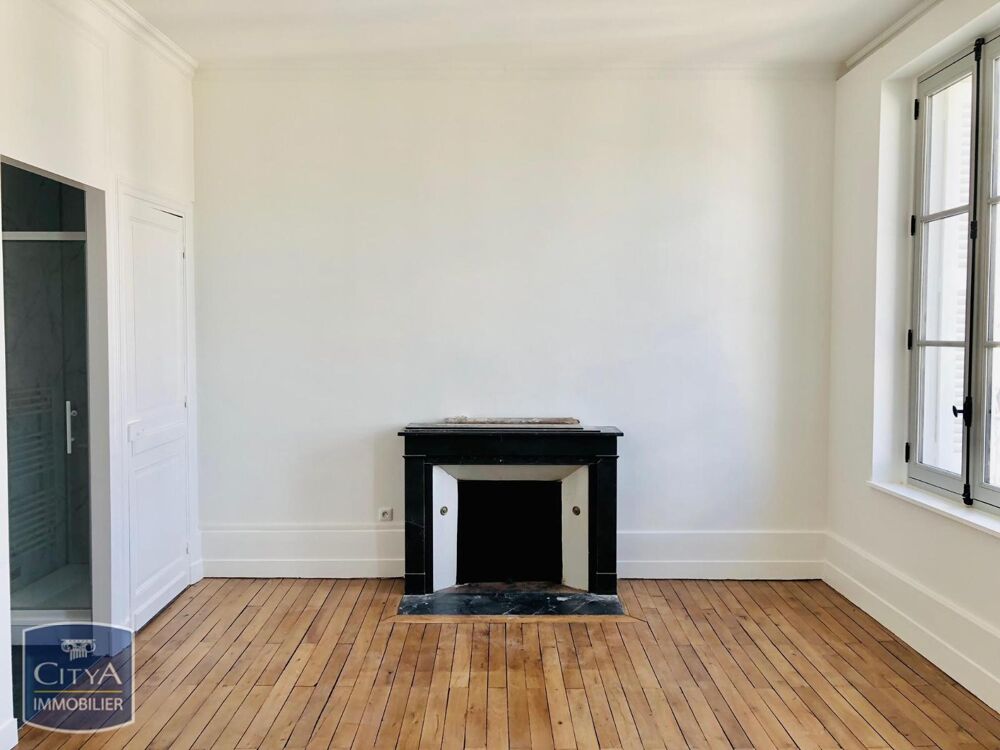 location Appartement - 4 pièce(s) - 118 m² Poitiers (86000)