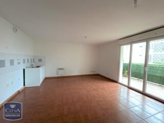  Appartement à louer 3 pièces 56 m²