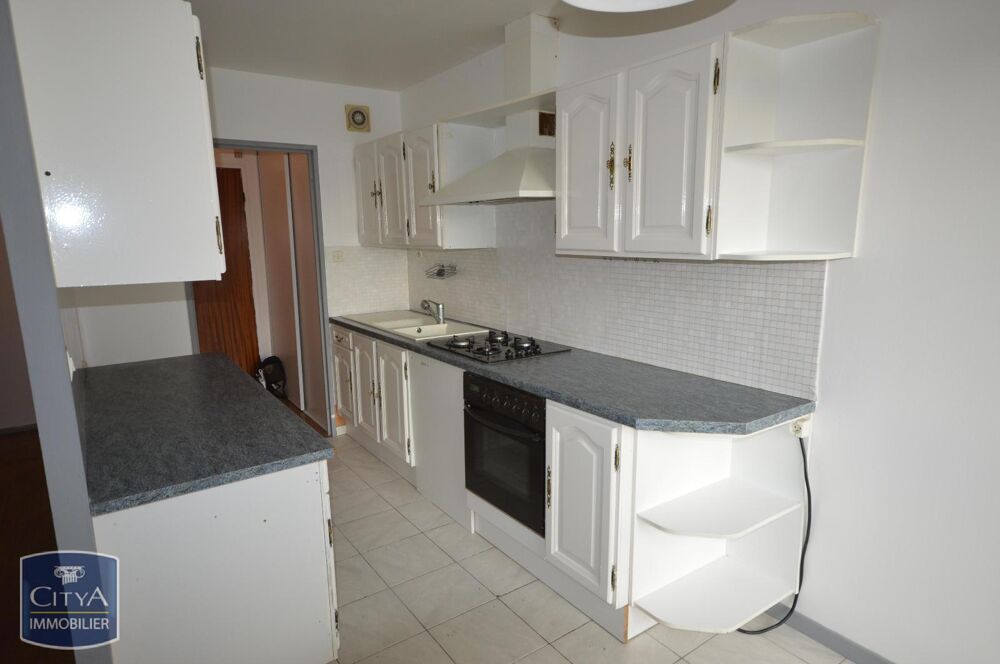 location Appartement - 4 pièce(s) - 80 m² Cholet (49300)