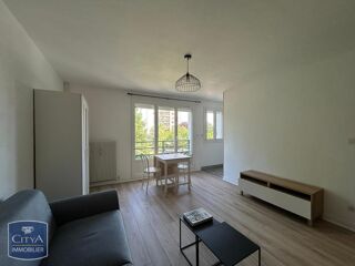  Appartement à louer 1 pièce 27 m²