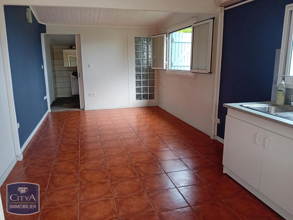 location Appartement - 1 pièce(s) - 21 m² Saint-Pierre (97410)