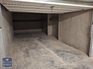 Parking / Garage � louer 27 m�