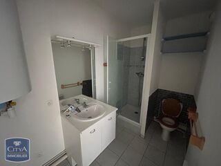  Appartement à louer 2 pièces 41 m²