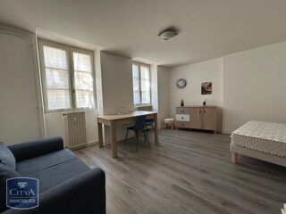  Appartement à louer 1 pièce 32 m²