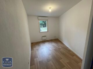  Appartement à louer 2 pièces 37 m²
