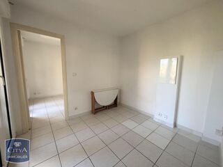  Appartement à louer 2 pièces 28 m²