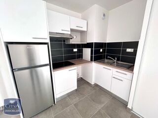  Appartement à louer 3 pièces 65 m²