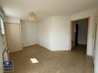  Appartement à louer 1 pièce 23 m²