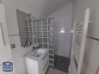  Appartement à louer 1 pièce 16 m²