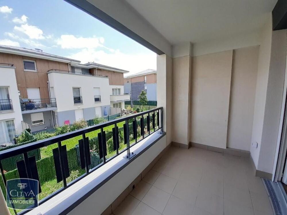 EXCLUSIVITÉ - APPARTEMENT 3 PIECES AVEC DEUX BALCONS - D....