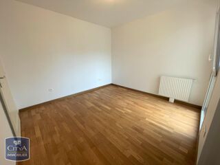  Appartement à louer 2 pièces 45 m²