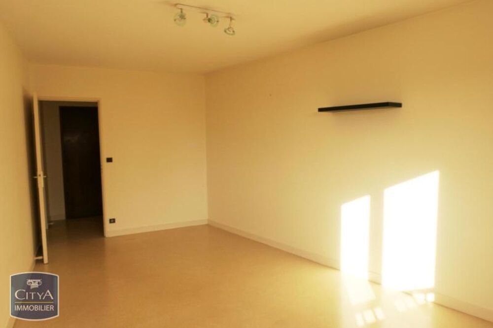 location Appartement - 2 pièce(s) - 45 m² Poitiers (86000)