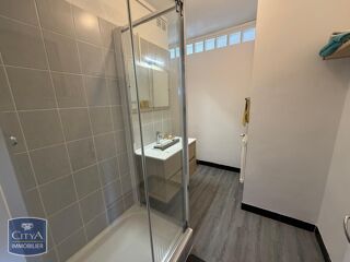  Appartement à louer 1 pièce 32 m²