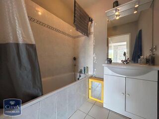  Appartement à louer 2 pièces 48 m²