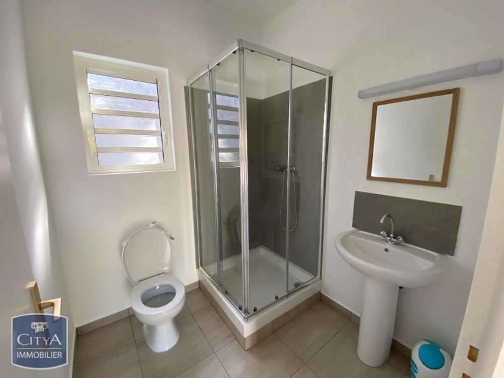 location Appartement - 1 pièce(s) - 25 m² Sainte-Clotilde (97490)