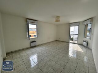  Appartement à louer 3 pièces 69 m²