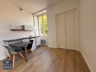  Appartement à louer 1 pièce 26 m²