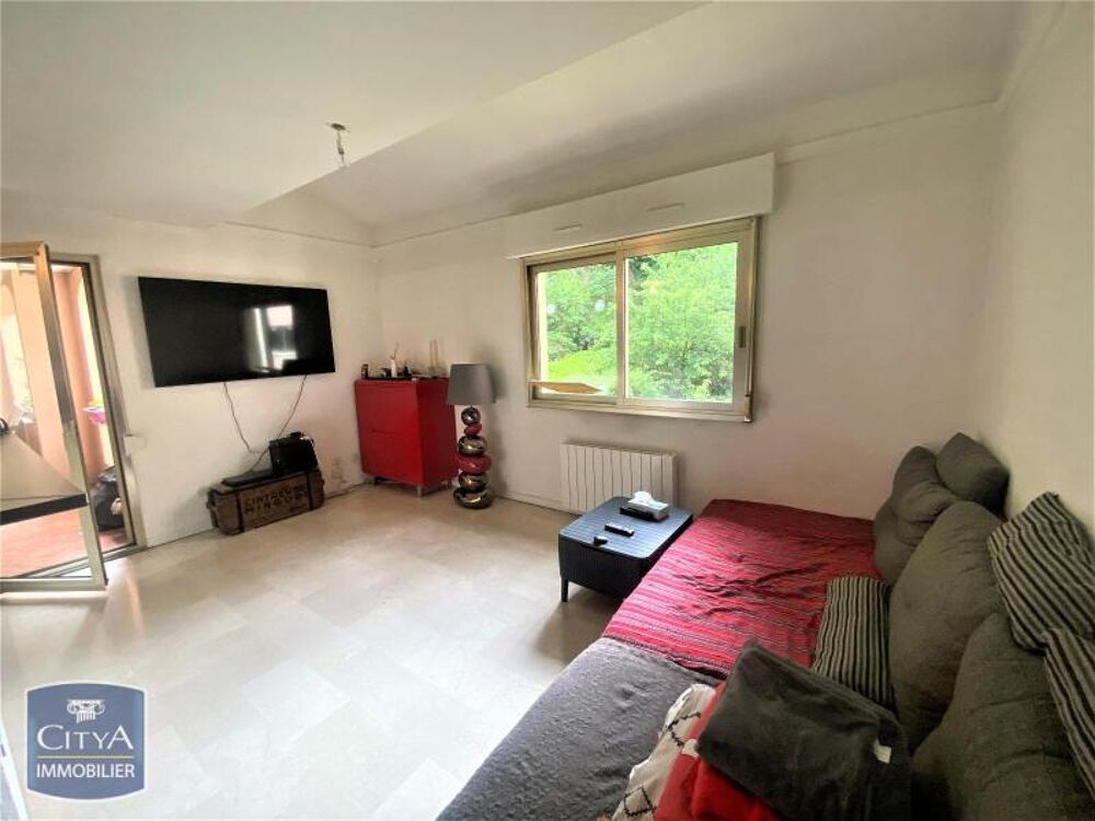 location Appartement - 3 pièce(s) - 71 m² Lyon 4